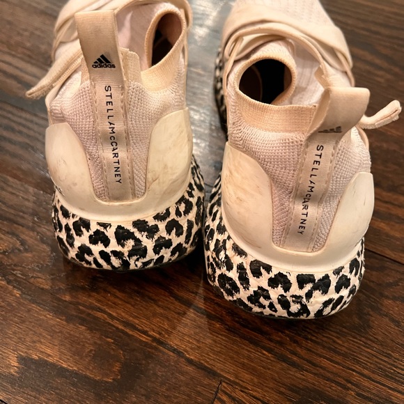 Stella McCartney white Velcro sneaker wi black and white  leopard print bottom - Picture 3 of 5
